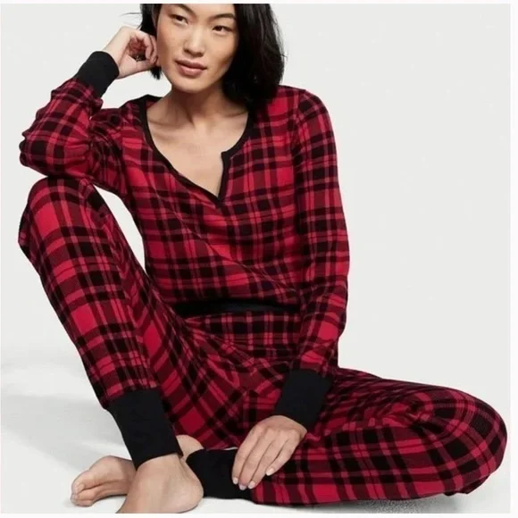 Victoria’s Secret Gingham/Plaid Long Sleeves Thermal Pajama Set Pjs XSmall - Picture 1 of 13